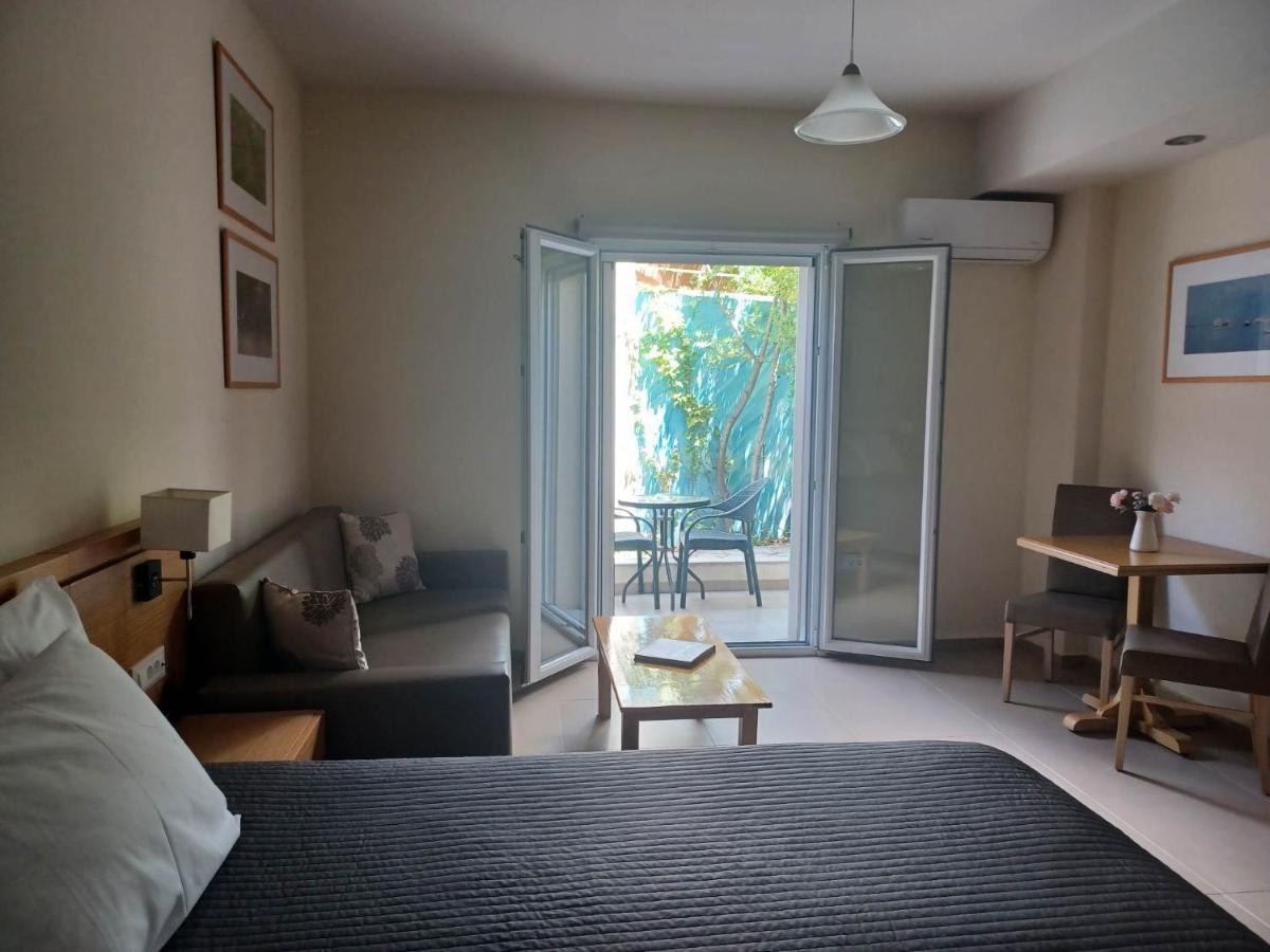 Hotel Estia Finikounda Zewnętrze zdjęcie