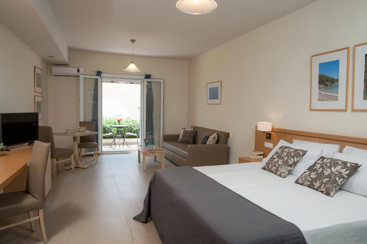 Hotel Estia Finikounda Zewnętrze zdjęcie